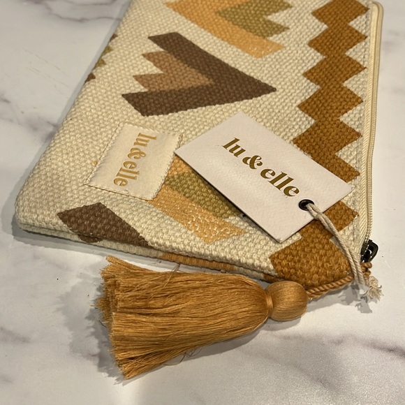 NWT Lu & Elle Trailhead Handmade Patterned Pouch - Picture 3 of 6